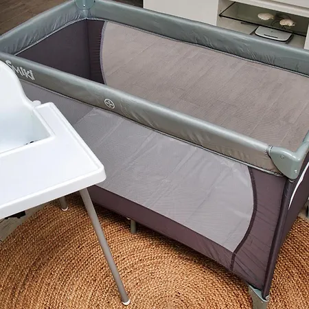 Silverbay - Pool And Apartment Navodari