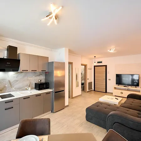 Silverbay - Pool And * Năvodari