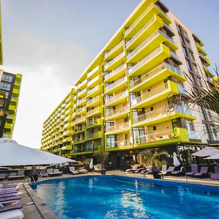 Silverbay - Pool And Spa Beach Resort *
